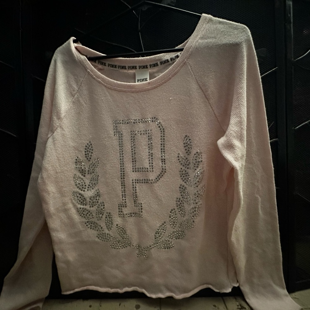 Pink sweaters - Picture 6 of 7
